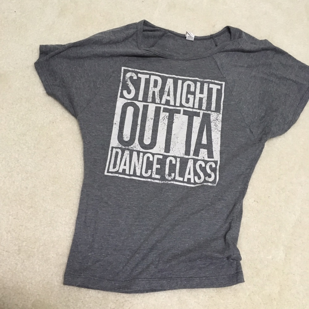 Straight outta dance class Tee size CM